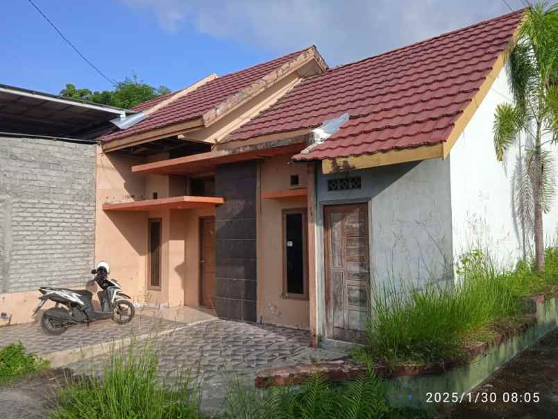dijual rumah dekat bandara dan pusat kota
