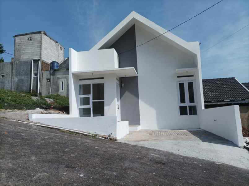 dijual rumah dekat tol cileunyi lokasi