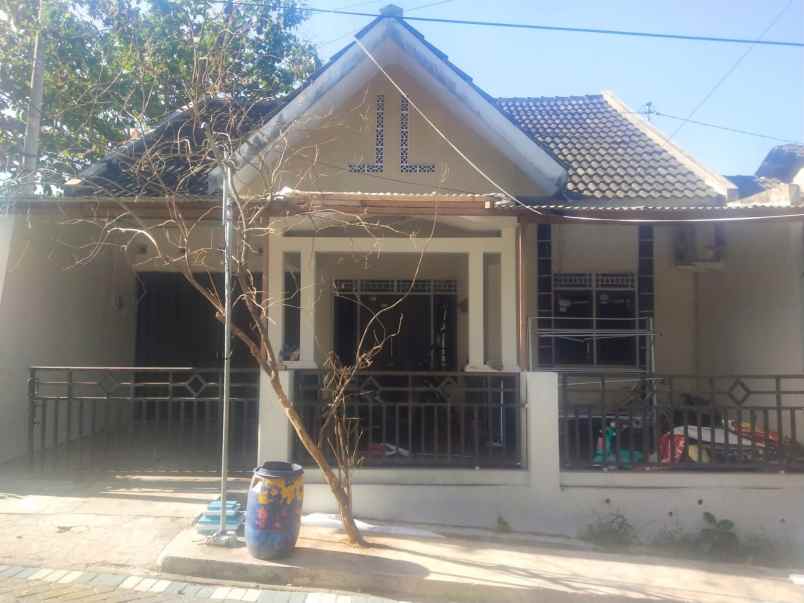 dijual rumah di bukit kencana jaya semarang