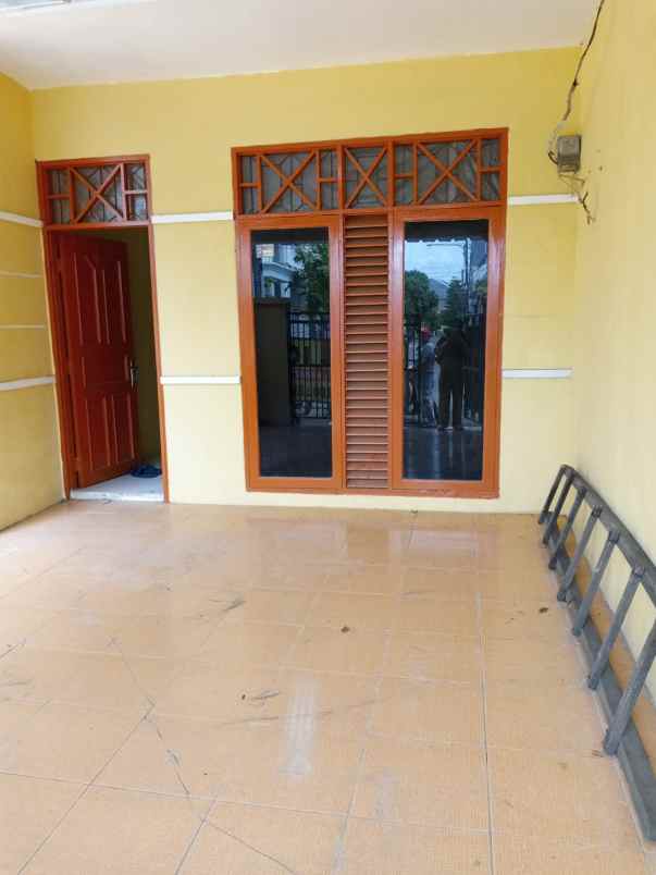 dijual rumah di duta harapan bekasi utara
