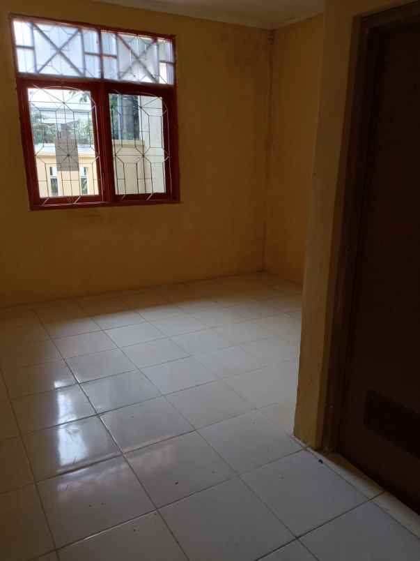 dijual rumah di duta harapan bekasi utara