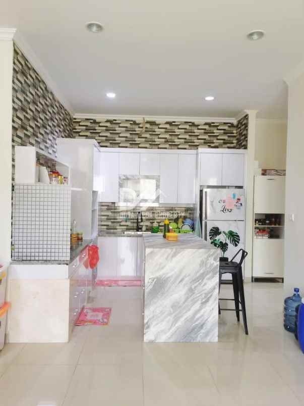 dijual rumah di gading serpong