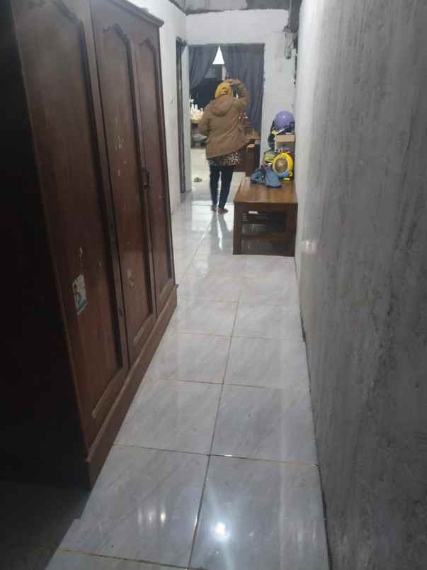 dijual rumah di jl kampung gedangan sidoarjo