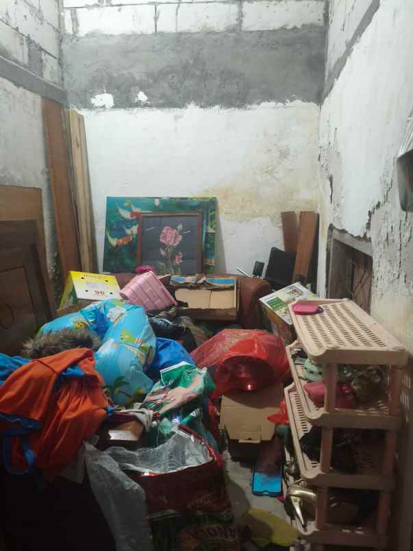 dijual rumah di jl kampung gedangan sidoarjo