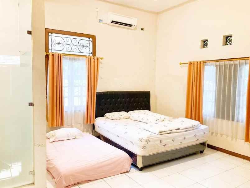 dijual rumah di jl tentara pelajar semarang