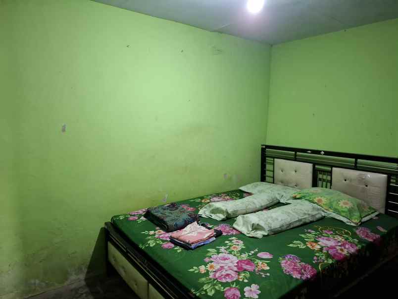 dijual rumah di kelurahan karangrejo jember