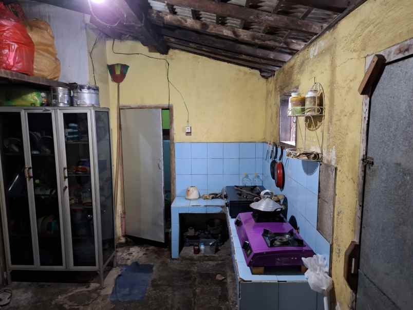 dijual rumah di kelurahan karangrejo jember