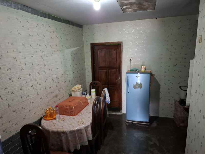 dijual rumah di kelurahan karangrejo jember