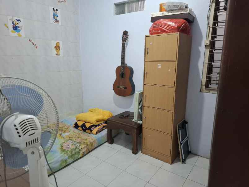 dijual rumah di perumahan gunung batu jember