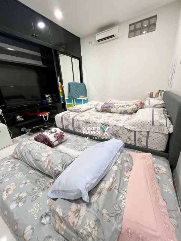 dijual rumah di pondok tjandra nanas dekat gununganyar