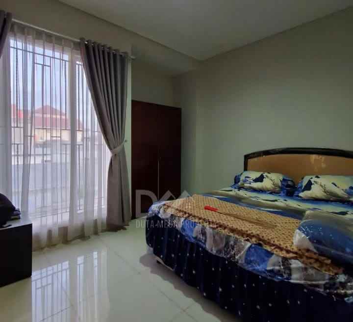 dijual rumah di rempoa tangerang selatan