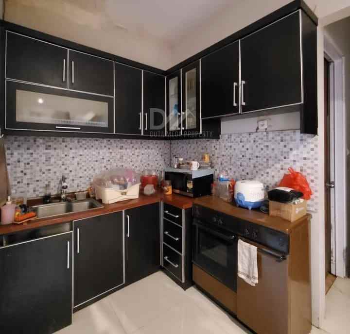 dijual rumah di rempoa tangerang selatan