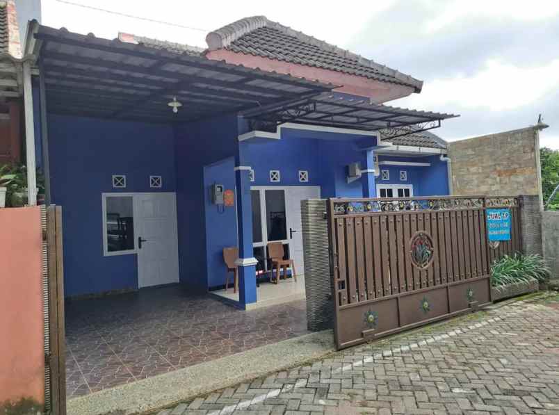 dijual rumah di sumur boto banyumanik semarang