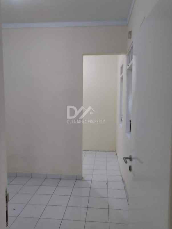 dijual rumah di villa melati mas bsd