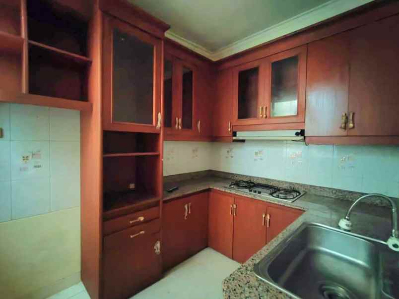 dijual rumah dijual rumah 2 lantai