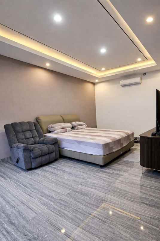 dijual rumah fullerton place citraland