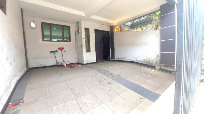 dijual rumah gading elok kelapa gading