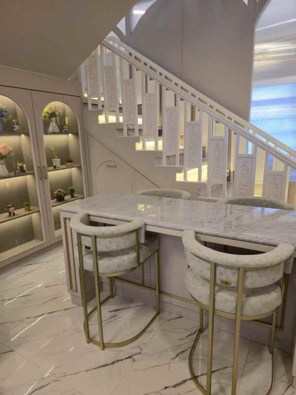dijual rumah gandaria city kebayoran