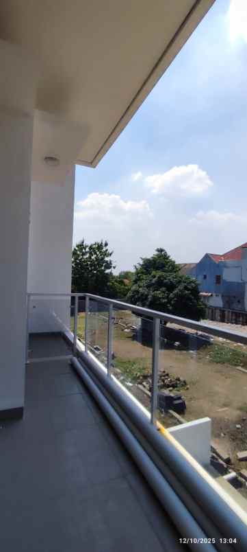 dijual rumah gg masjid