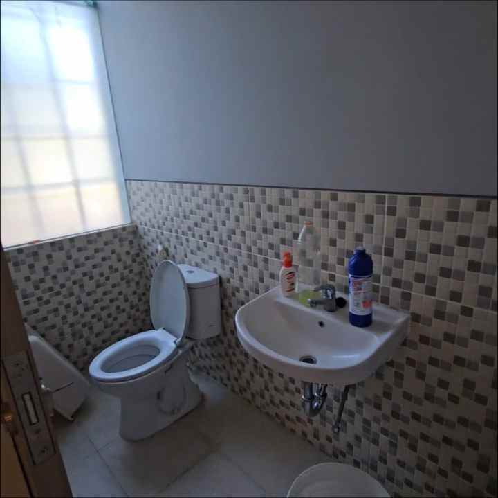 dijual rumah grand pakuwon barat