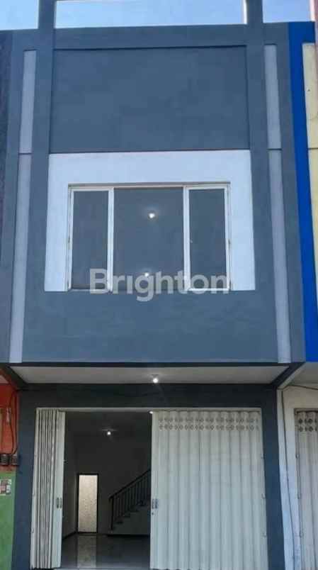 dijual rumah green mansion