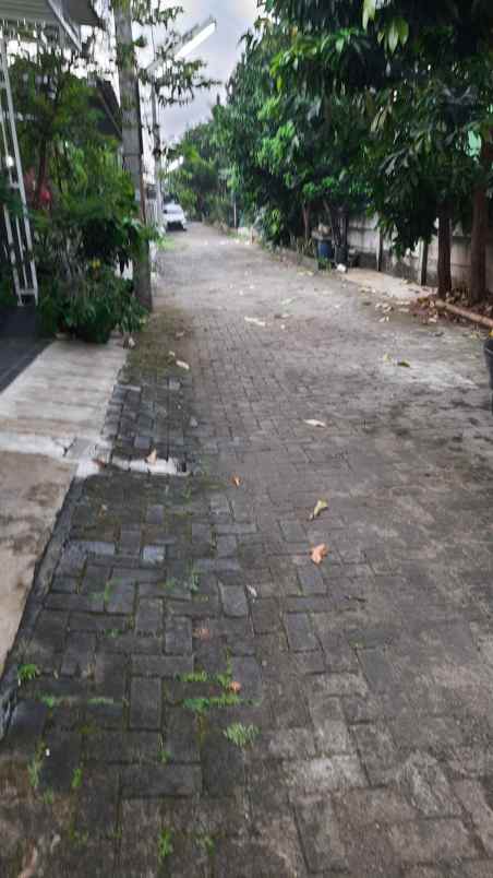 dijual rumah griya asri cilodong