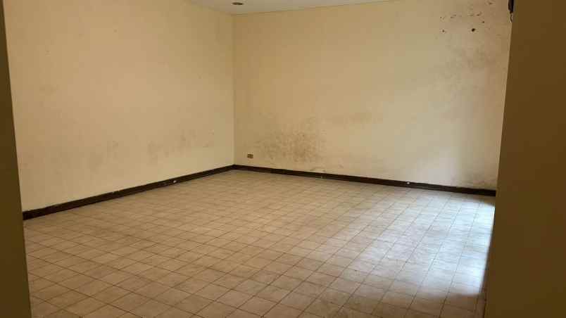 dijual rumah grogol selatan