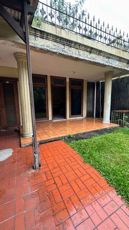 dijual rumah grogol selatan
