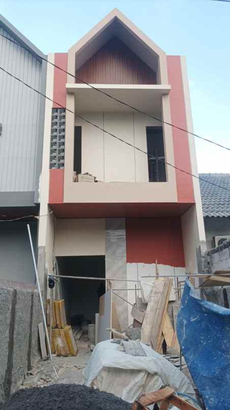 dijual rumah gunung anyar emas