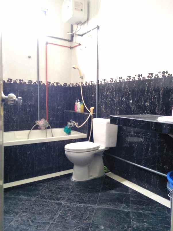 dijual rumah harapan indah bekasi