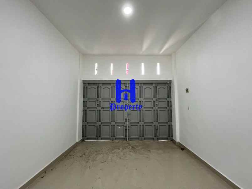 dijual rumah hook di komplek bhayangkara nodigon medan