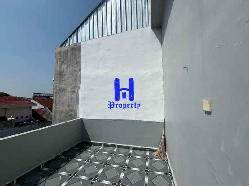 dijual rumah hook di komplek bhayangkara nodigon medan