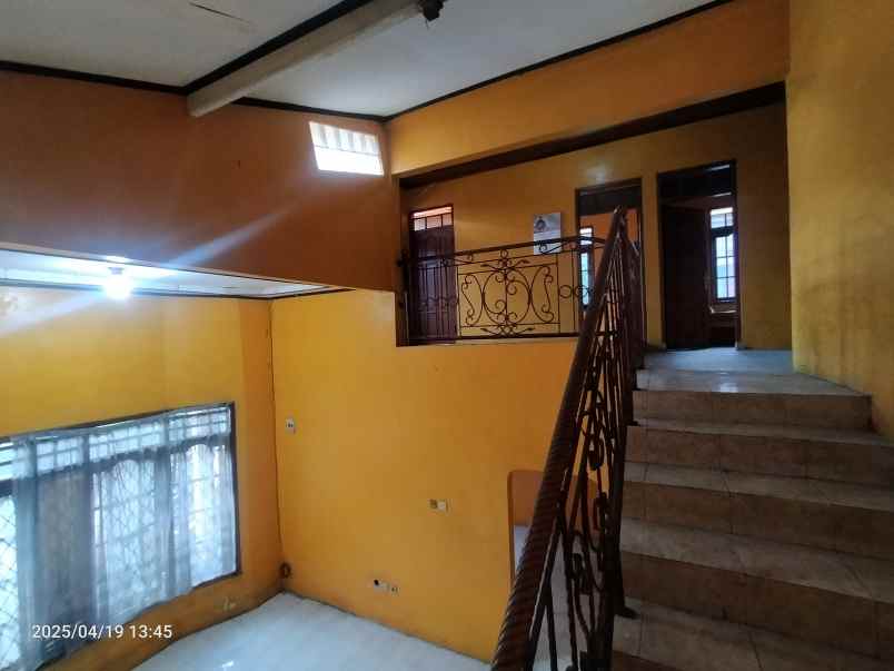 dijual rumah hook jarang ada di margahayu raya bandung