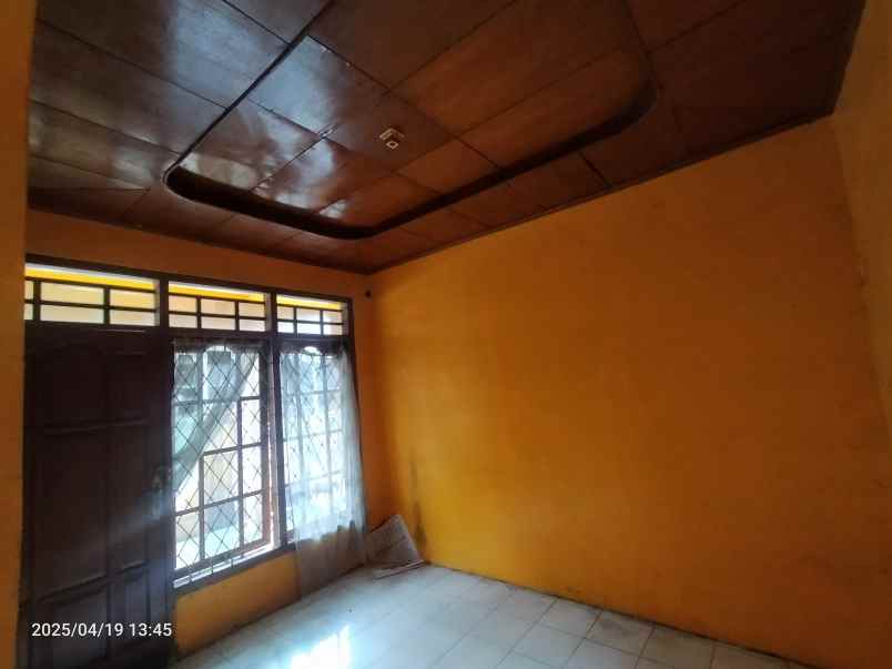 dijual rumah hook jarang ada di margahayu raya bandung