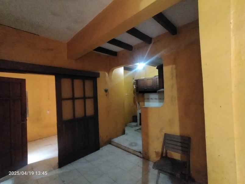 dijual rumah hook jarang ada di margahayu raya bandung