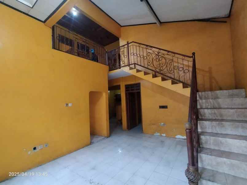 dijual rumah hook jarang ada di margahayu raya bandung