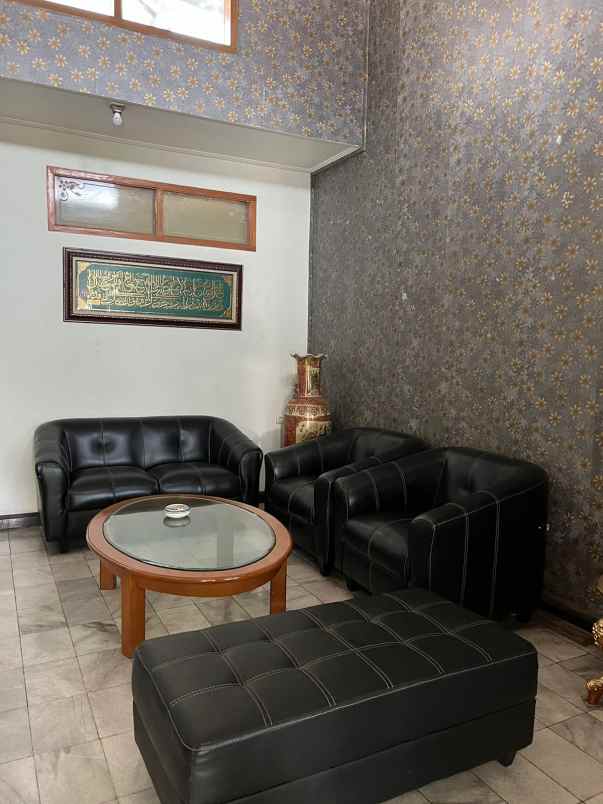 dijual rumah jalan cikutra