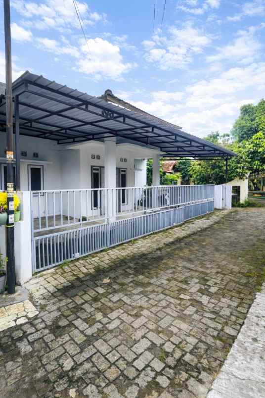 dijual rumah jalan damai