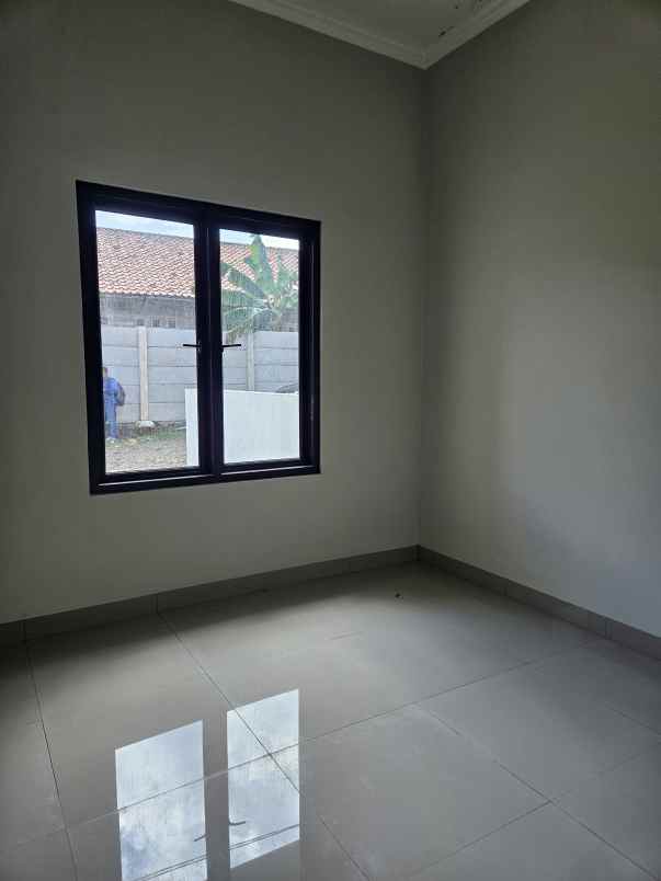 dijual rumah jalan kalimulya cilodong depok