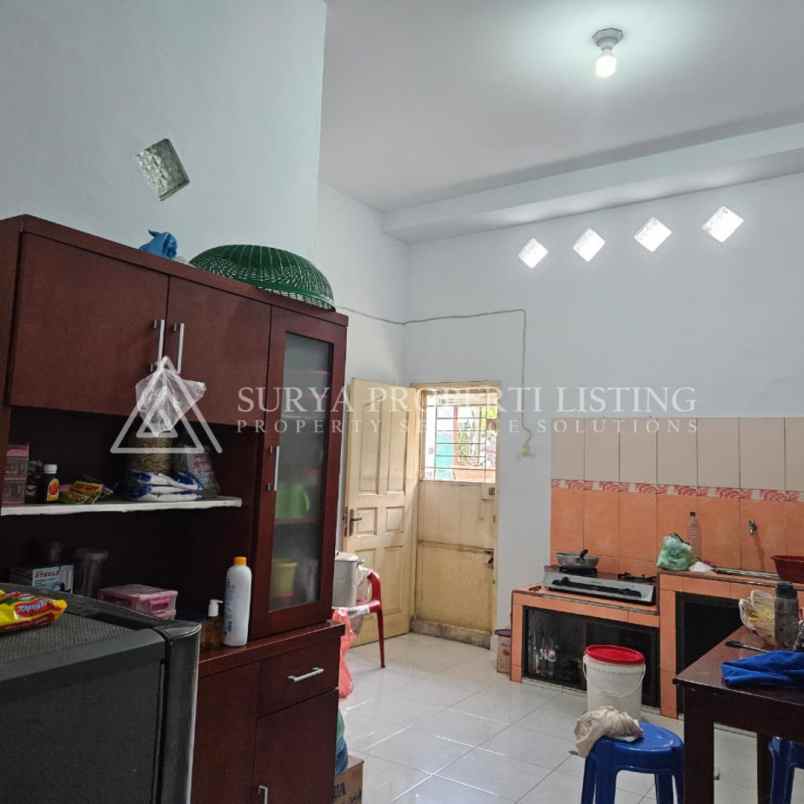 dijual rumah jalan krakatau pasar 3