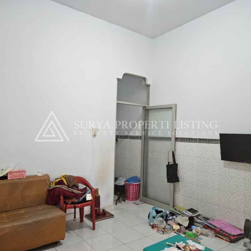 dijual rumah jalan krakatau pasar 3