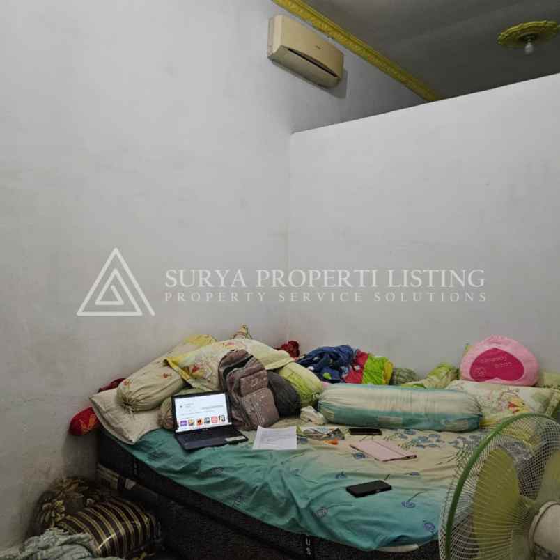 dijual rumah jalan krakatau pasar 3