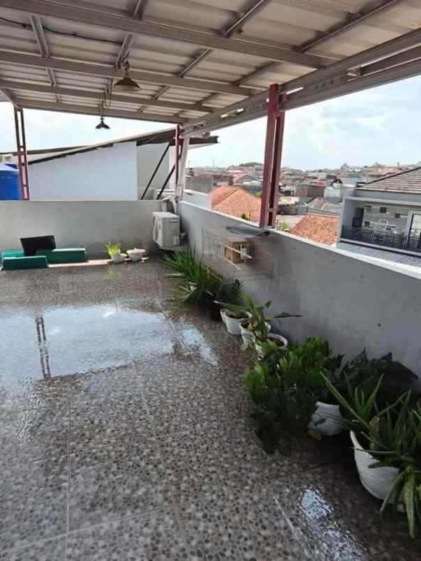 dijual rumah jalan pangarang