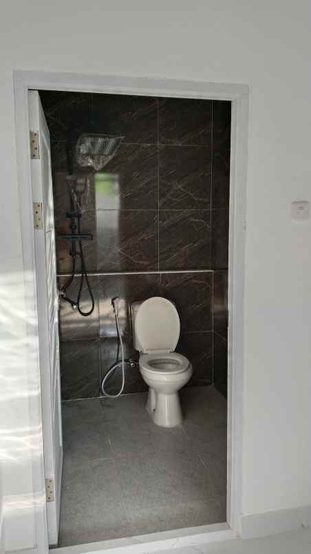 dijual rumah jalan purnama 1 pontianak