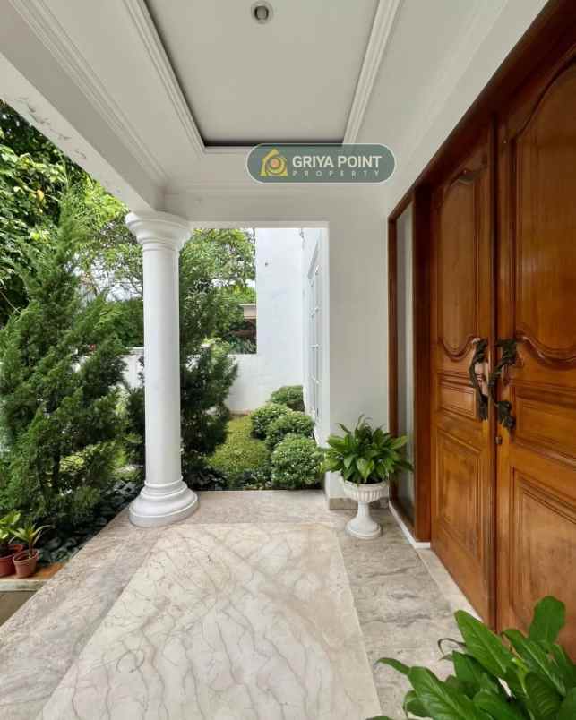 dijual rumah jalan raya lebak bulus