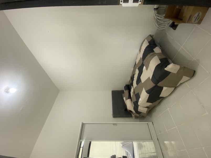 dijual rumah jalan raya megu cisoka