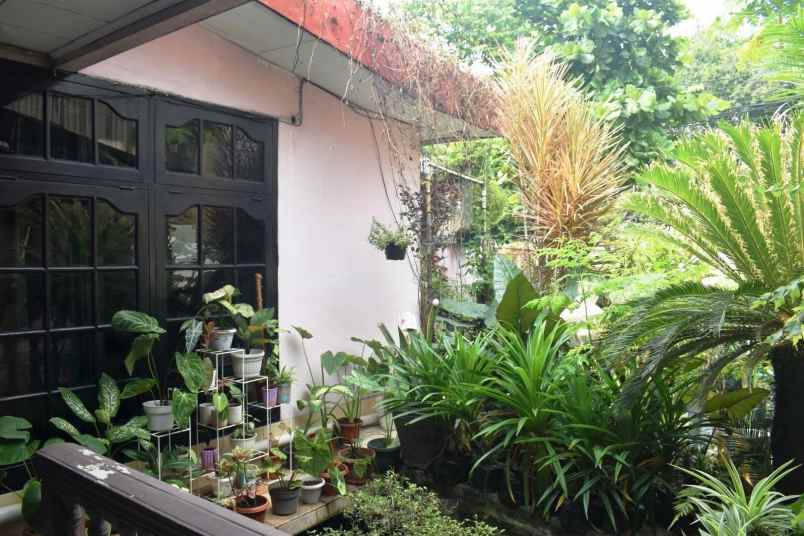 dijual rumah jalan raya penggilingan