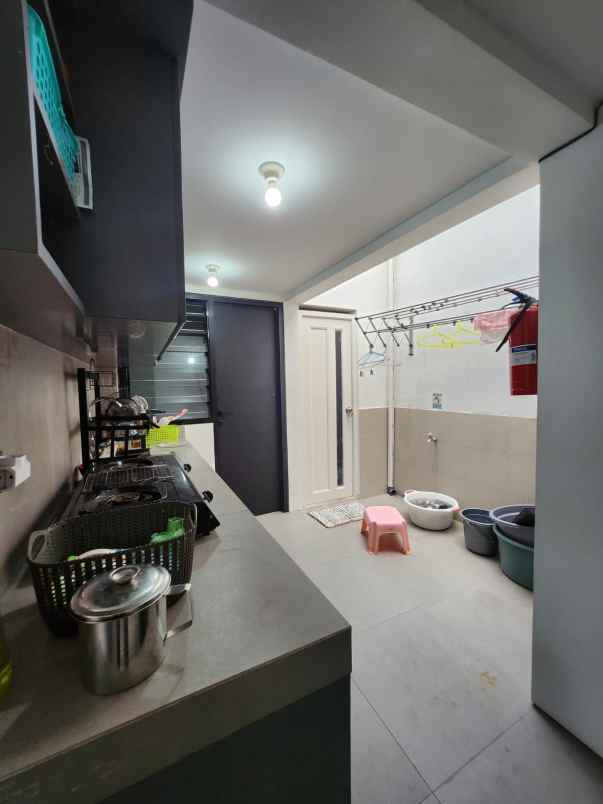 dijual rumah jalan raya pondok labu