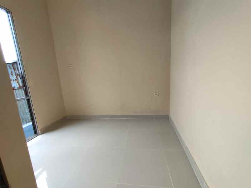 dijual rumah jalan tanah tinggi