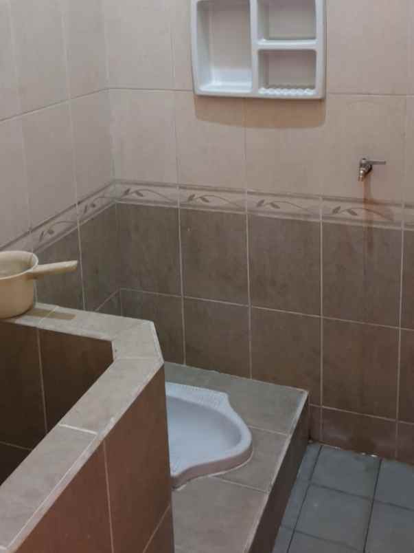 dijual rumah jambangan